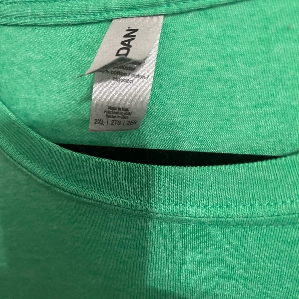 ❤️ 2XL Green Merry Christmas Y'all Graphic T-Shirt - Picture 5 of 9